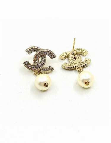 The Classic Pearl Drop Earrings - Gold & Crystal | The Parisian Detail