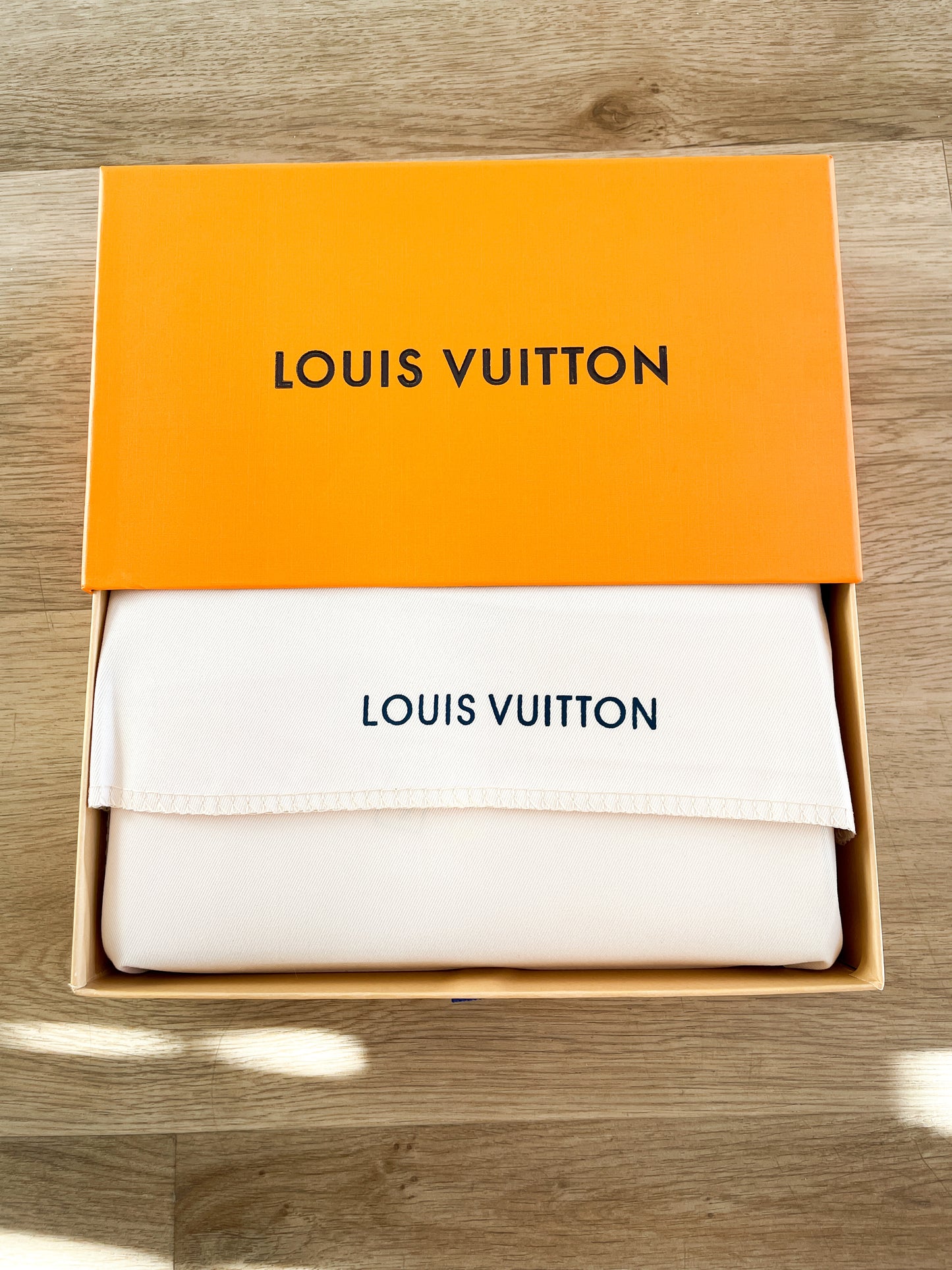 Classic 3-in-1 Chain Wallet | Monogram Pattern Crossbody Set