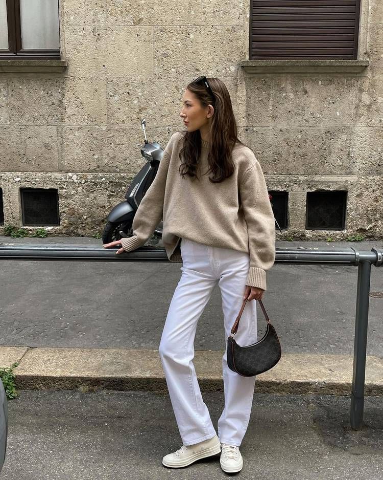 The Ava Crescent Shoulder Bag